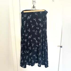 Vintage Navy Floral Midi Skirt size 14
